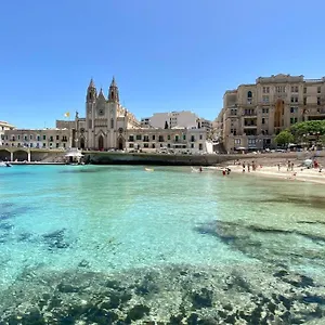 Hotel Bay