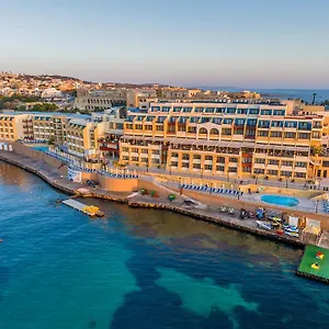 Verdi St George's Bay Marina Hotell