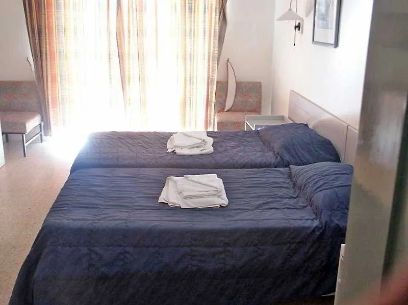 Alfonso Hotel Saint Julian's