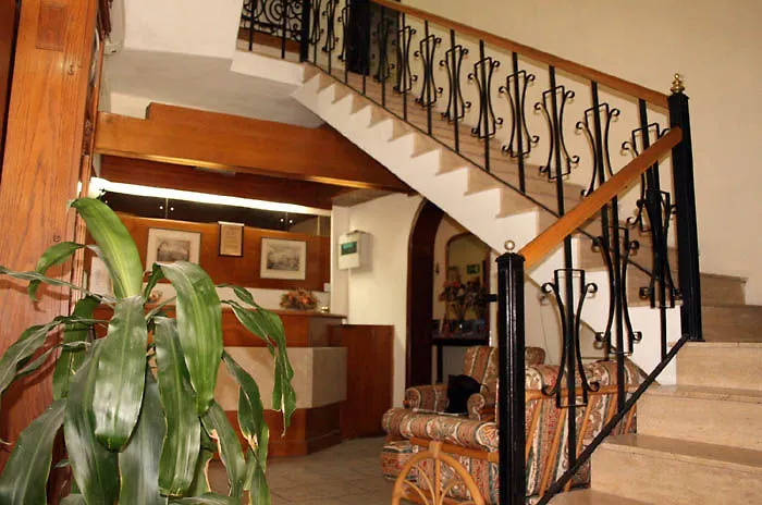 Alfonso Hotel Saint Julian's